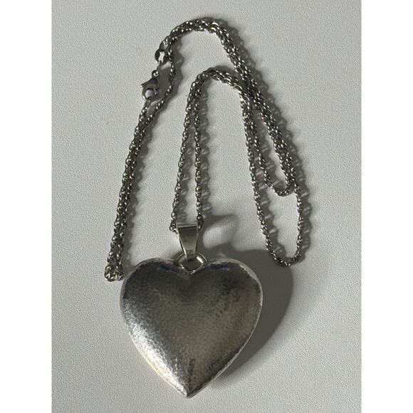 James Avery Retired RARE X-Large Puffy Heart Pendant And 21.5 Necklace 2 3/4”! - Picture 2 of 10